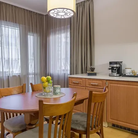 Black Sea Dolphin Apartment *