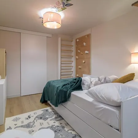 Black Sea Dolphin Lejlighed